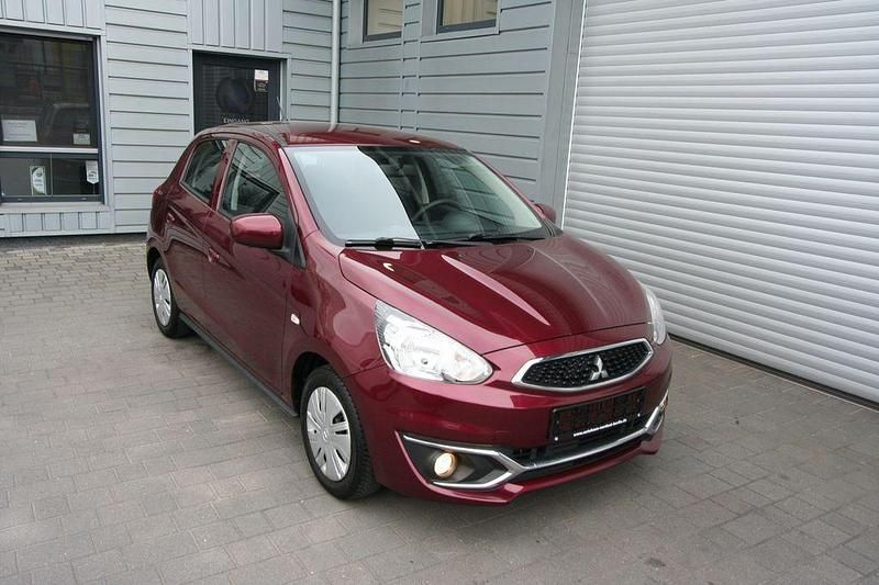 Gebraucht Mitsubishi Space Star Edition 71 PS (52 kW) 2019 Rot Kleinwagen