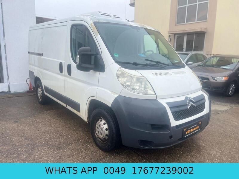 Weiß Gebraucht 2012 Citroën Jumper Van / Kleinbus | 3.999 € (Superpreis) - Bild 1/3