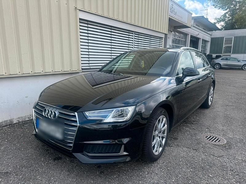 Schwarz Gebraucht 2019 Audi A4 Sport Kombi | 18.500 € (Superpreis) - Bild 1/4