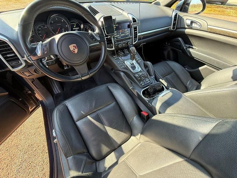 Gebraucht Porsche Cayenne 245 PS (180 kW) 2012 Blau SUV