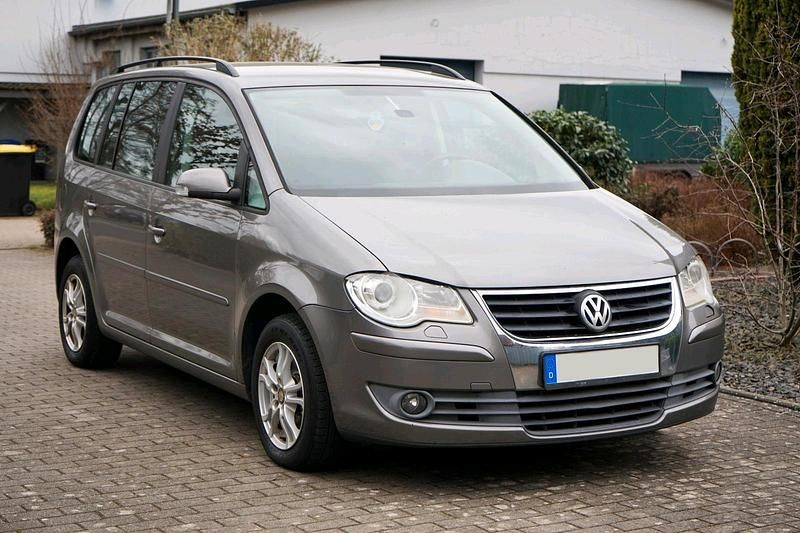 Gebraucht VW Touran Conceptline 102 PS (75 kW) 2007 Grau Van / Kleinbus