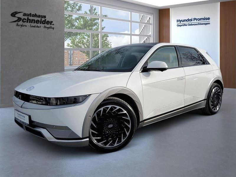 Atlas white Gebraucht 2021 Hyundai Ioniq Kleinwagen | 27.950 € (Teuer) - Bild 1/4