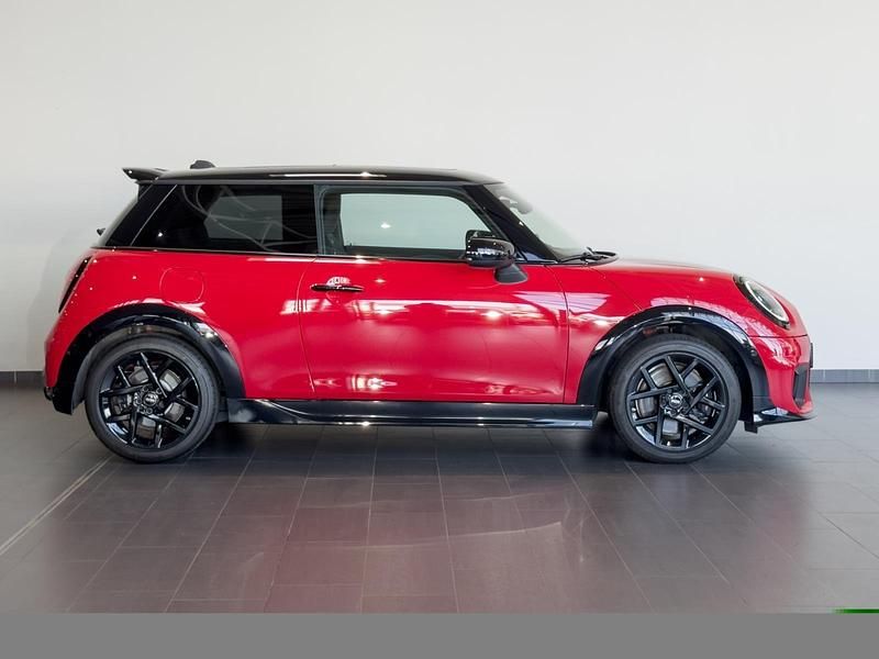 Gebraucht Mini John Cooper Works 156 PS (114 kW) 2025 Rot Kleinwagen