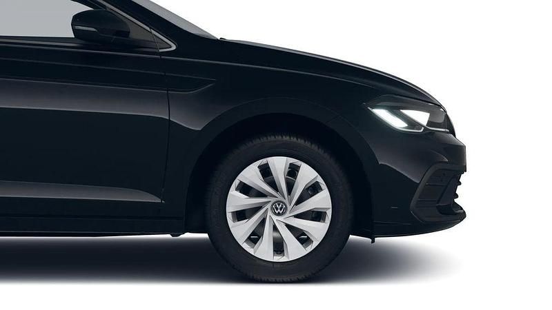 Gebraucht VW Polo Life 80 PS (58 kW) 2025 Deep black perleffekt Kleinwagen