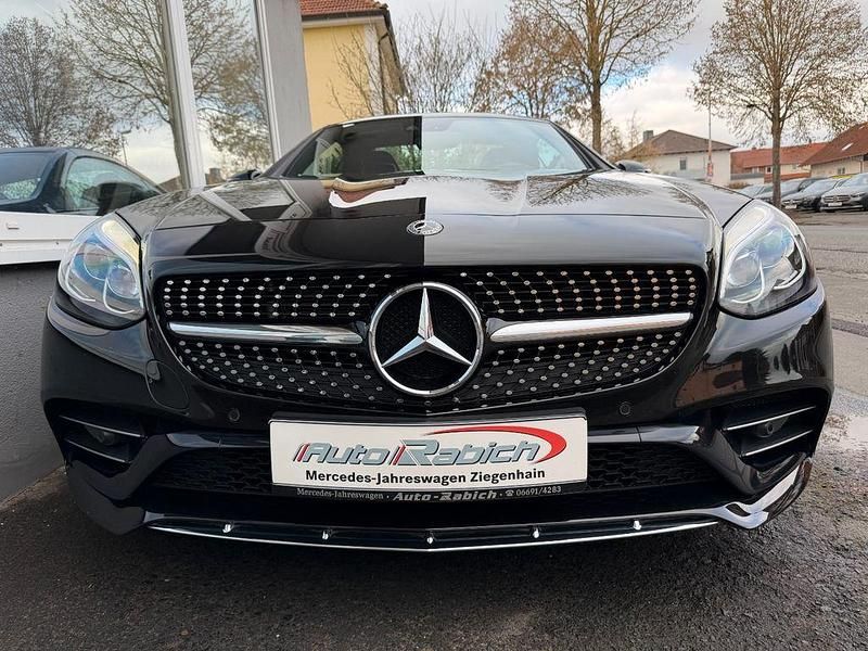 Gebraucht Mercedes SLC300 AMG 245 PS (180 kW) 2019 Schwarz Cabrio