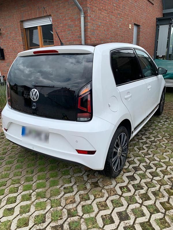 Gebraucht VW up! Sound 75 PS (55 kW) 2017 Kleinwagen