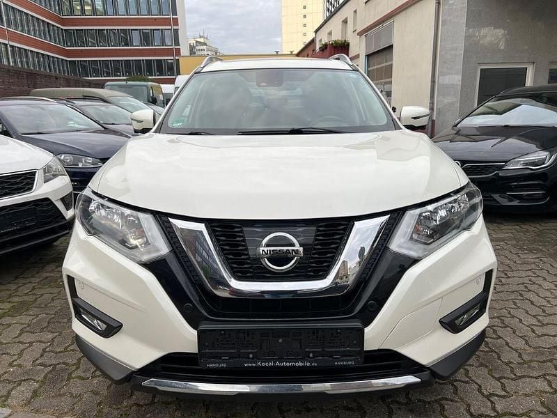 Gebraucht Nissan X-Trail N-Connecta 163 PS (119 kW) 2018 Weiß SUV