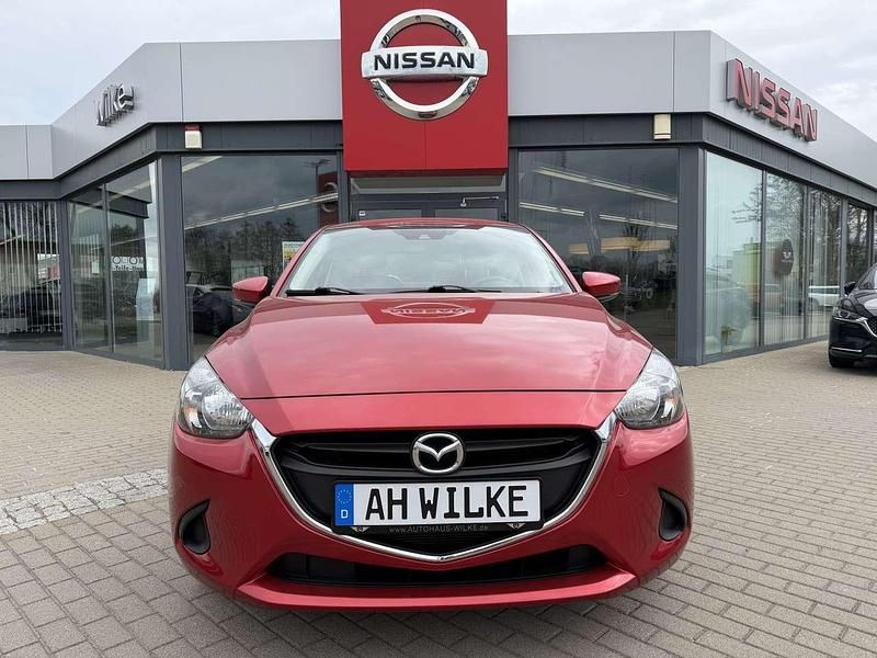 Gebraucht Mazda 2 Kizoku 90 PS (66 kW) 2017 Rot Kleinwagen