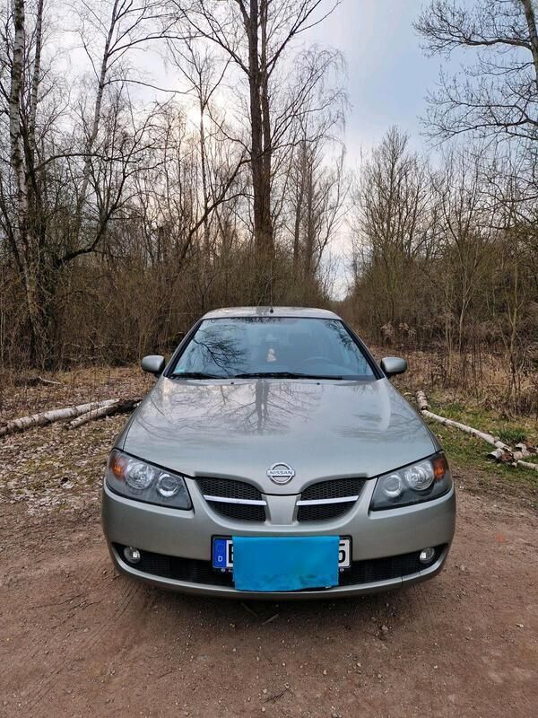 Grau Gebraucht 2006 Nissan Almera Kleinwagen | 3.500 € (Etwas zu teuer) - Bild 1/4