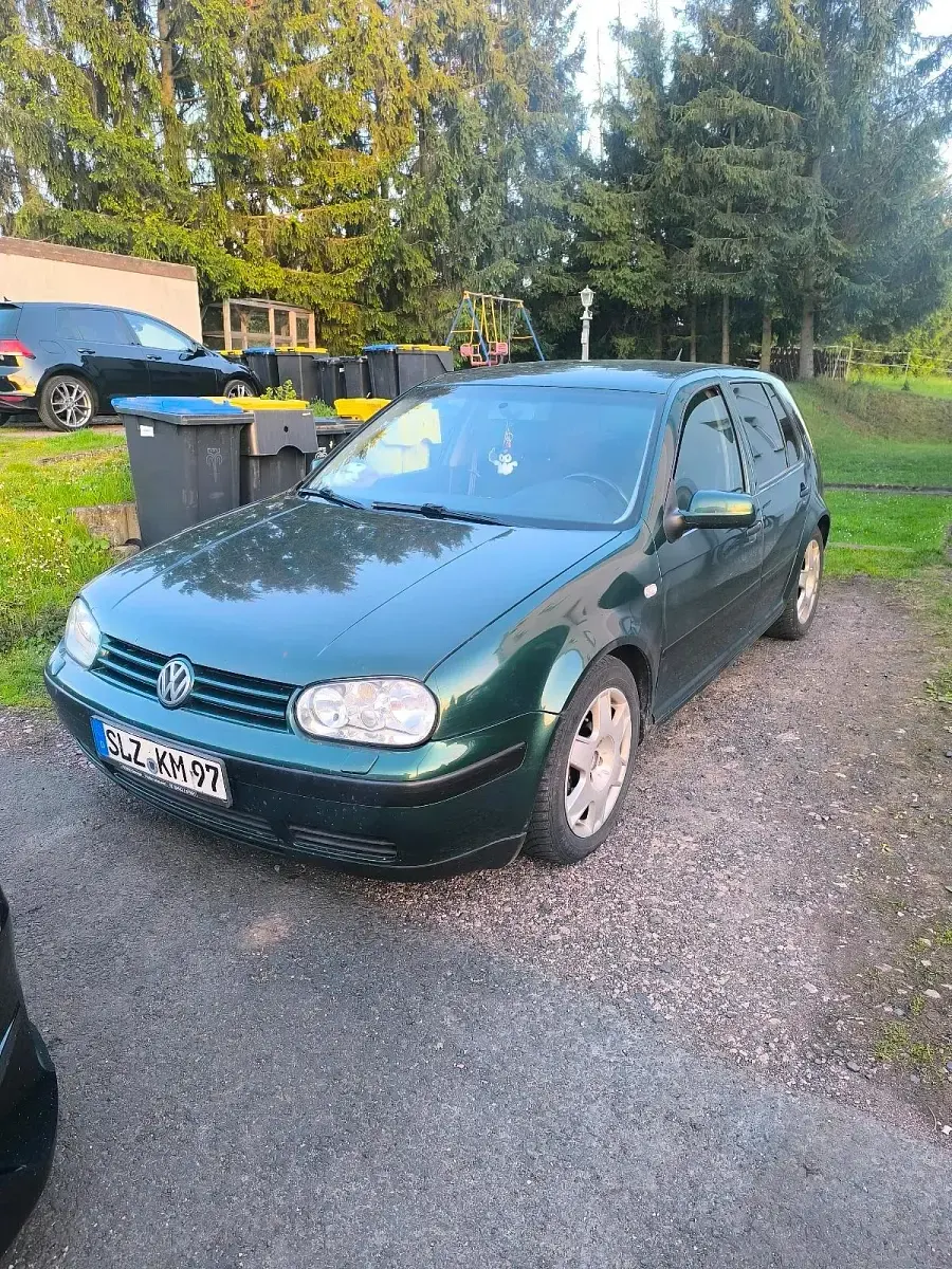 Gebraucht VW Golf IV 90 PS (66 kW) 1998 Kleinwagen