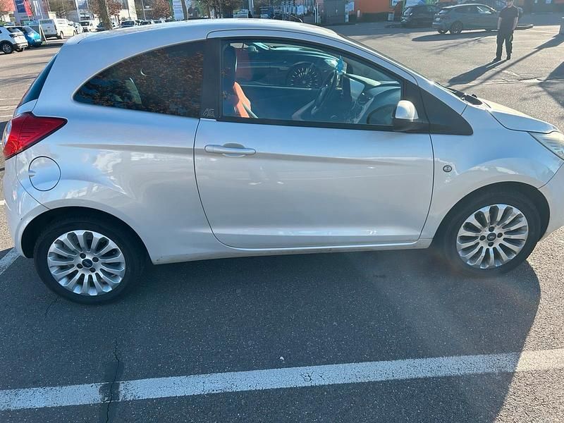 Gebraucht Ford Ka 69 PS (50 kW) 2009 Kleinwagen