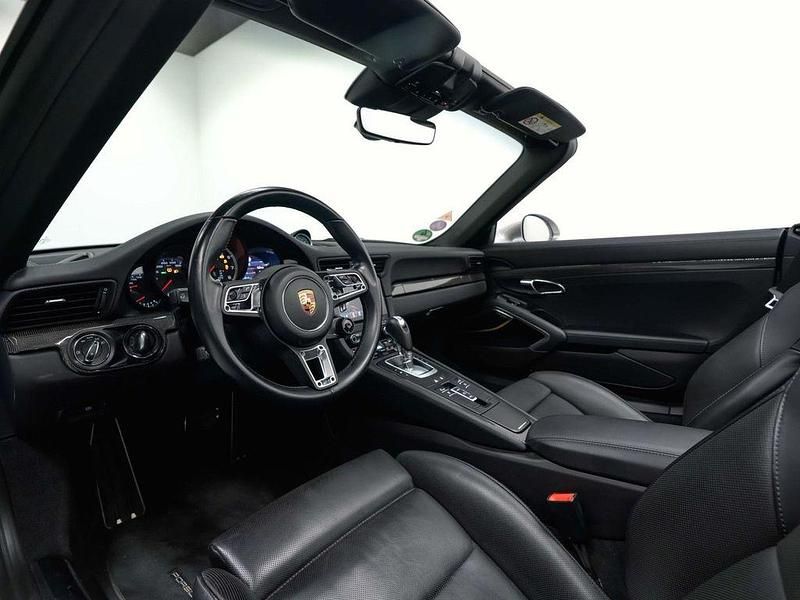 Gebraucht Porsche 991 581 PS (427 kW) 2017 Grau Cabrio