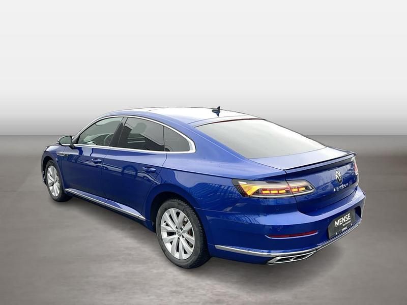 Gebraucht VW Arteon R-line 200 PS (147 kW) 2021 Lapiz blue Limousine