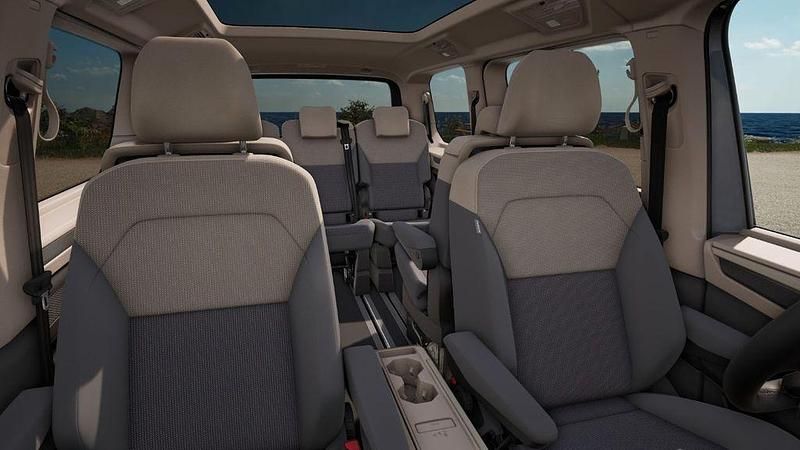 Neu VW Multivan Life 150 PS (110 kW) 2026 Blau Van