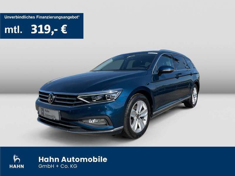 Aquamarinblau metallic Gebraucht 2021 VW Passat Elegance Kombi | 24.890 € (Etwas zu teuer) - Bild 1/3
