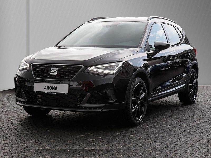 Neu Seat Arona FR 116 PS (85 kW) 2025 Schwarz SUV