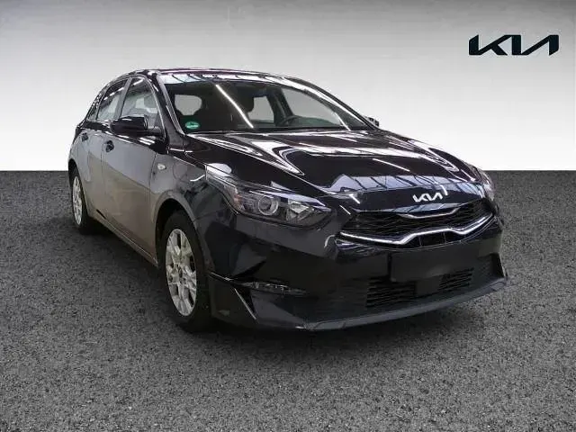 Gebraucht Kia Ceed Vision 140 PS (102 kW) 2025 Schwarz Kleinwagen