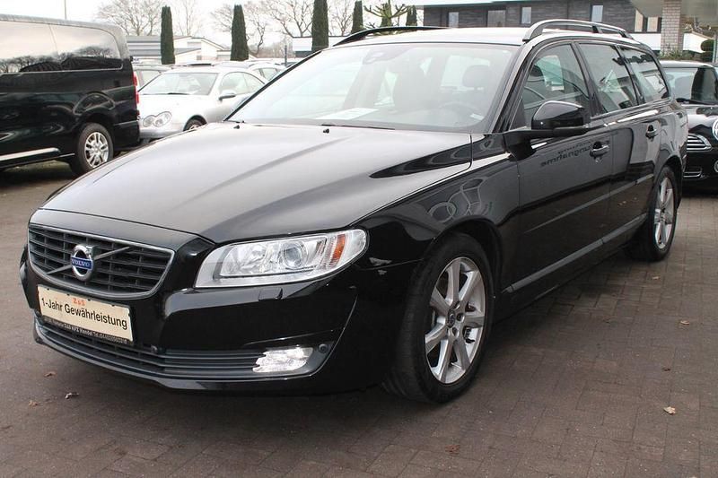 Gebraucht Volvo V70 Linje Svart 120 PS (88 kW) 2015 Schwarz Kombi