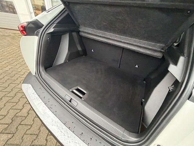 Gebraucht Peugeot 2008 Allure 131 PS (96 kW) 2021 Weiß SUV