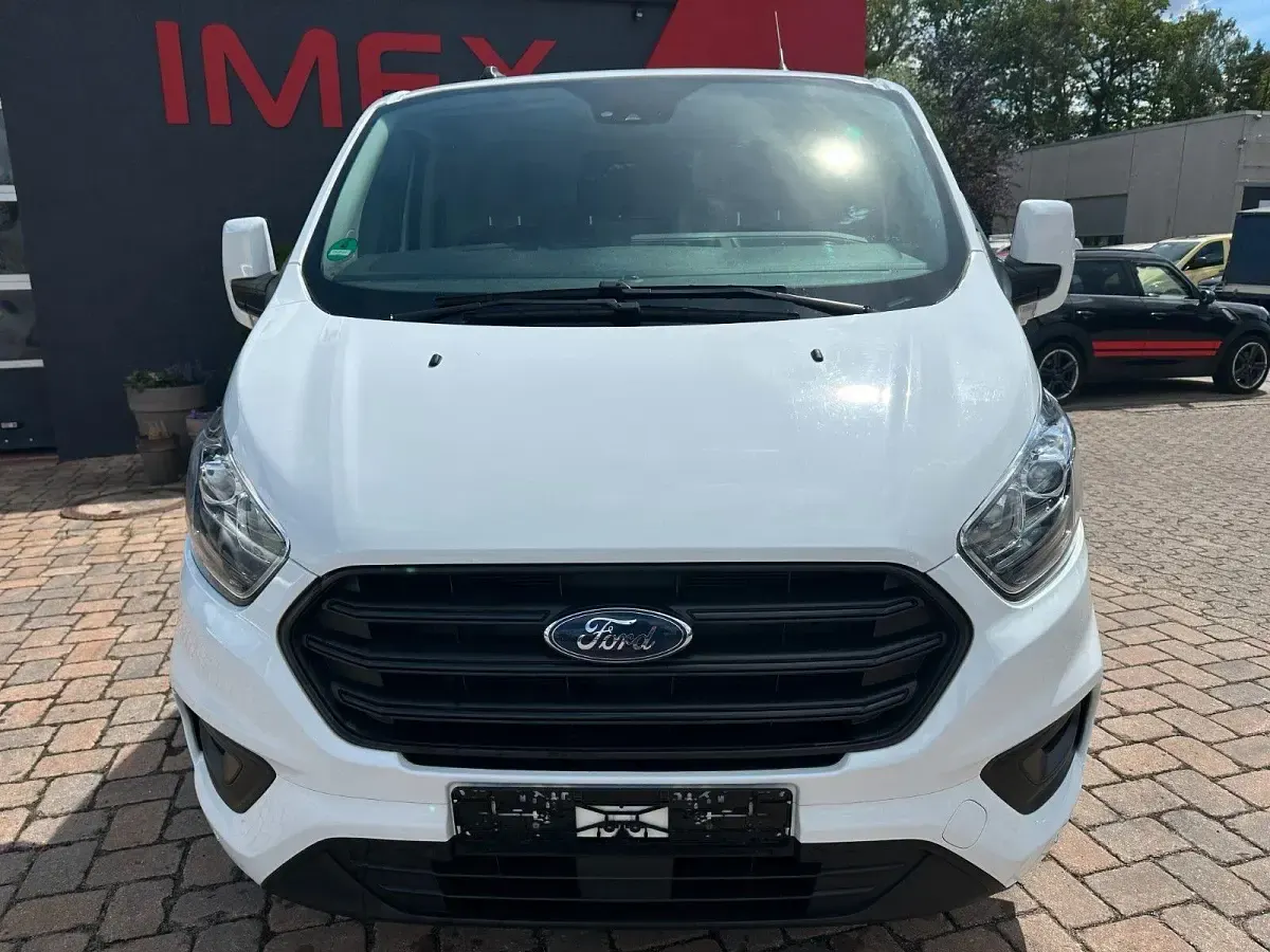 Gebraucht Ford Transit Trend 105 PS (77 kW) 2023 Weiß Van / Kleinbus