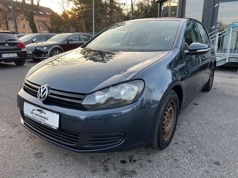Gebraucht VW Golf VI Trendline 80 PS (58 kW) 2010 Blau Kleinwagen