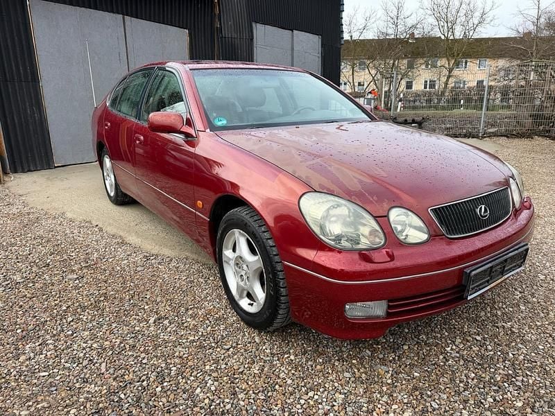 Gebraucht Lexus GS300 222 PS (163 kW) 1998 Rot Limousine