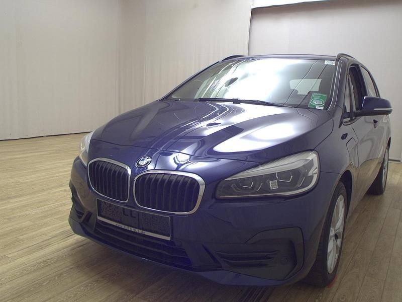 Gebraucht BMW 225 Active Tourer Advantage 224 PS (164 kW) 2020 Blau Van / Kleinbus