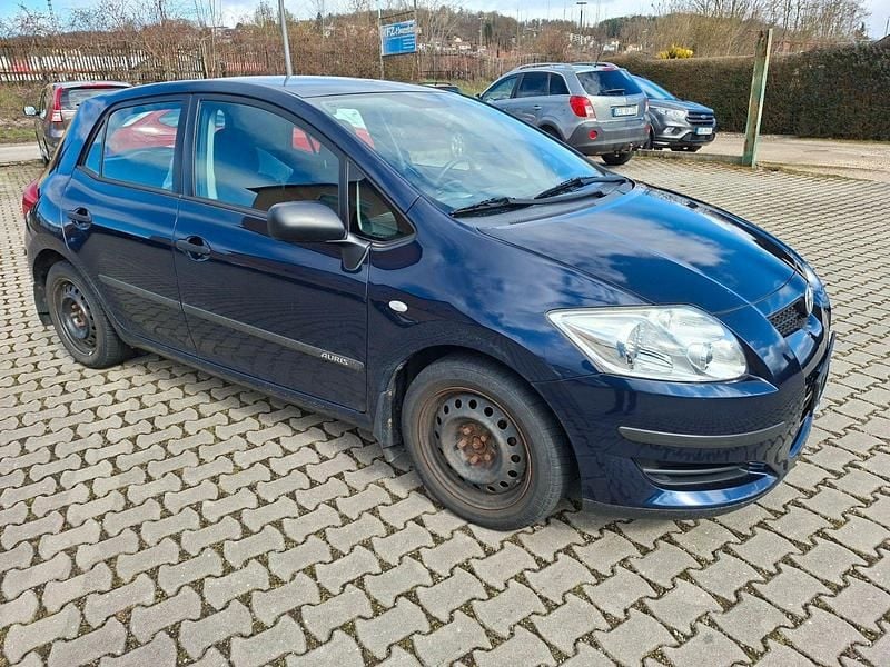 Gebraucht Toyota Auris Basis 97 PS (71 kW) 2008 Blau Kleinwagen