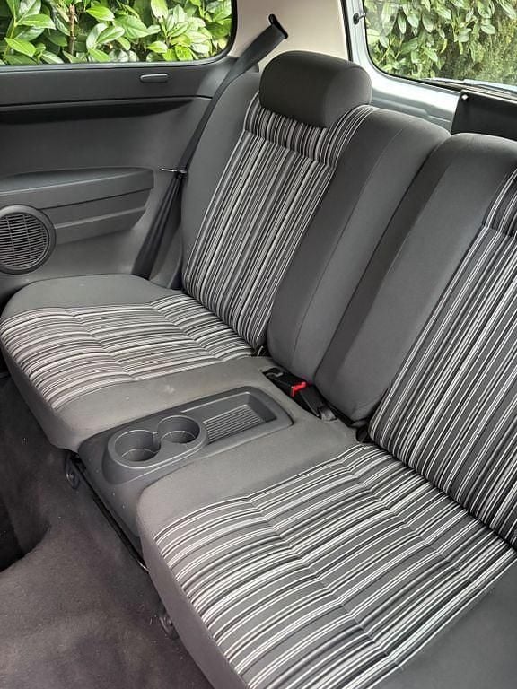 Second-hand VW Fox 54 CP (39 kW) 2007 Argintiu Hatchback