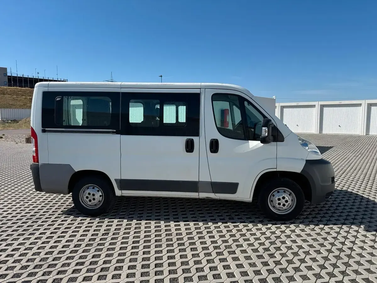 Gebraucht Peugeot Boxer 110 PS (80 kW) 2012 Weiß Van
