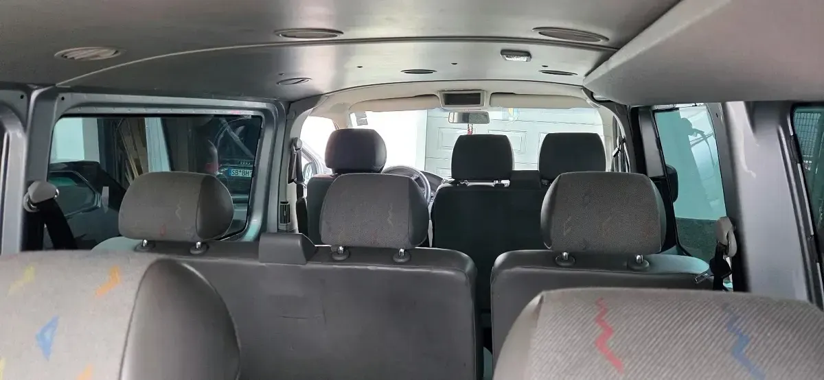 Gebraucht VW Transporter 130 PS (95 kW) 2004 Silber Van