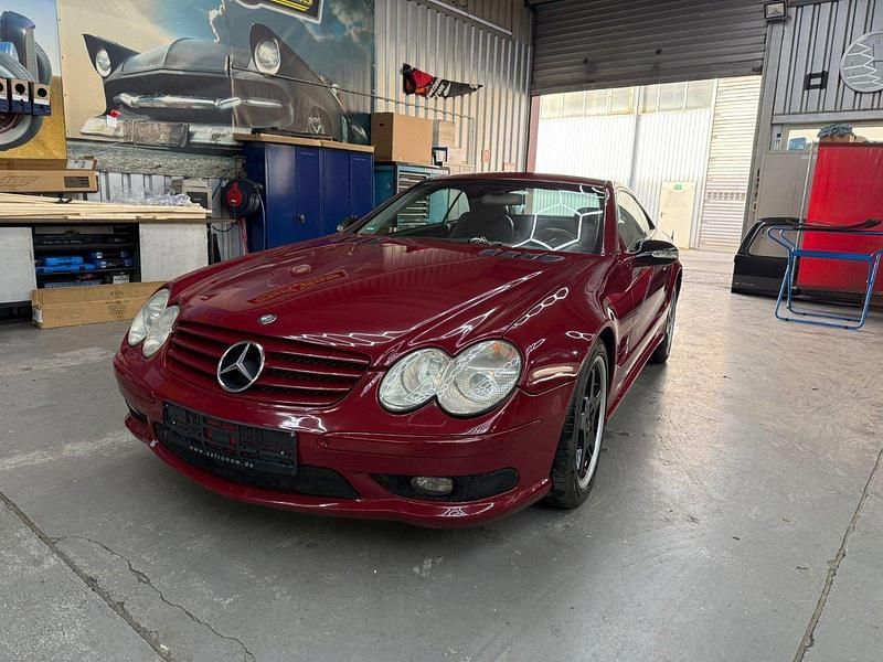 Rot Gebraucht 2003 Mercedes SL350 AMG Cabrio | 12.000 € - Bild 1/4