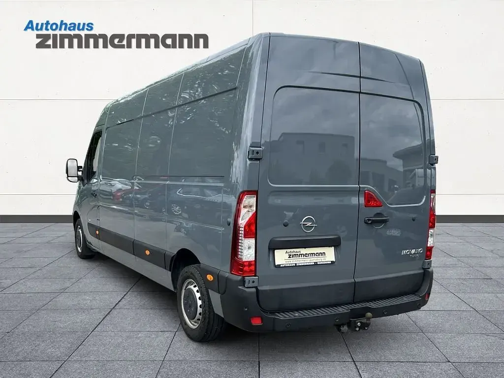 Gebraucht Opel Movano 150 PS (110 kW) 2022 Graphit schw./zement grau Van