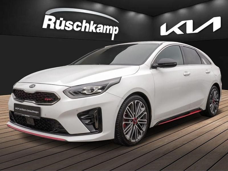 Weiss Gebraucht 2020 Kia ProCeed GT Kleinwagen | 22.980 € (Fairer Preis) - Bild 1/4
