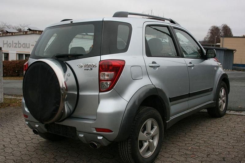 Gebraucht Daihatsu Terios 105 PS (77 kW) 2006 Silber SUV