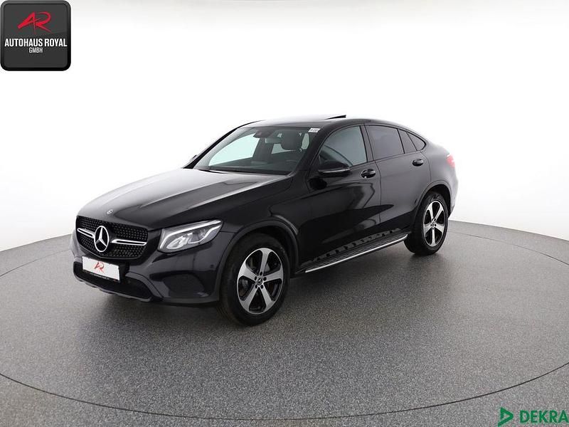 Obsidianschwarz Gebraucht 2019 Mercedes GLC220 Night Coupé | 37.480 € (Fairer Preis) - Bild 1/4