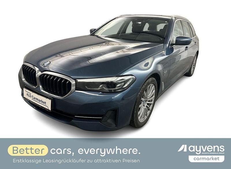 Gebraucht BMW 530e Sport Line 184 PS (135 kW) 2022 Blau Kombi