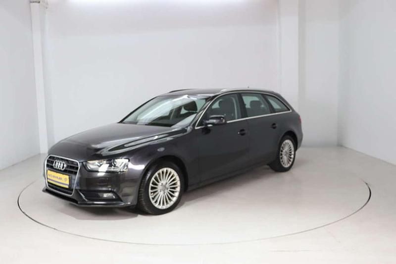 Schwarz Gebraucht 2013 Audi A4 Comfort Kombi | 6.800 € (Guter Preis) - Bild 1/4