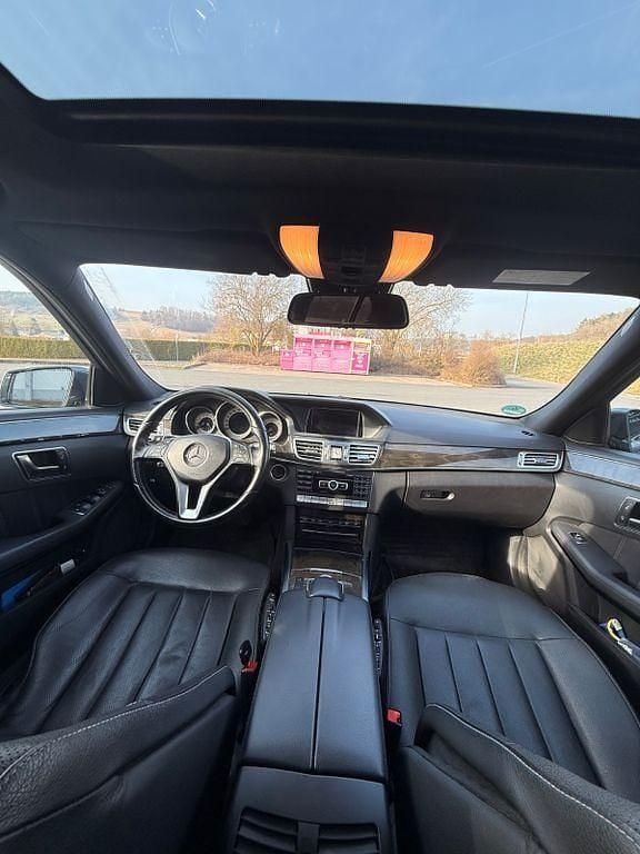 Gebraucht Mercedes E250 Avantgarde 204 PS (150 kW) 2013 Kombi