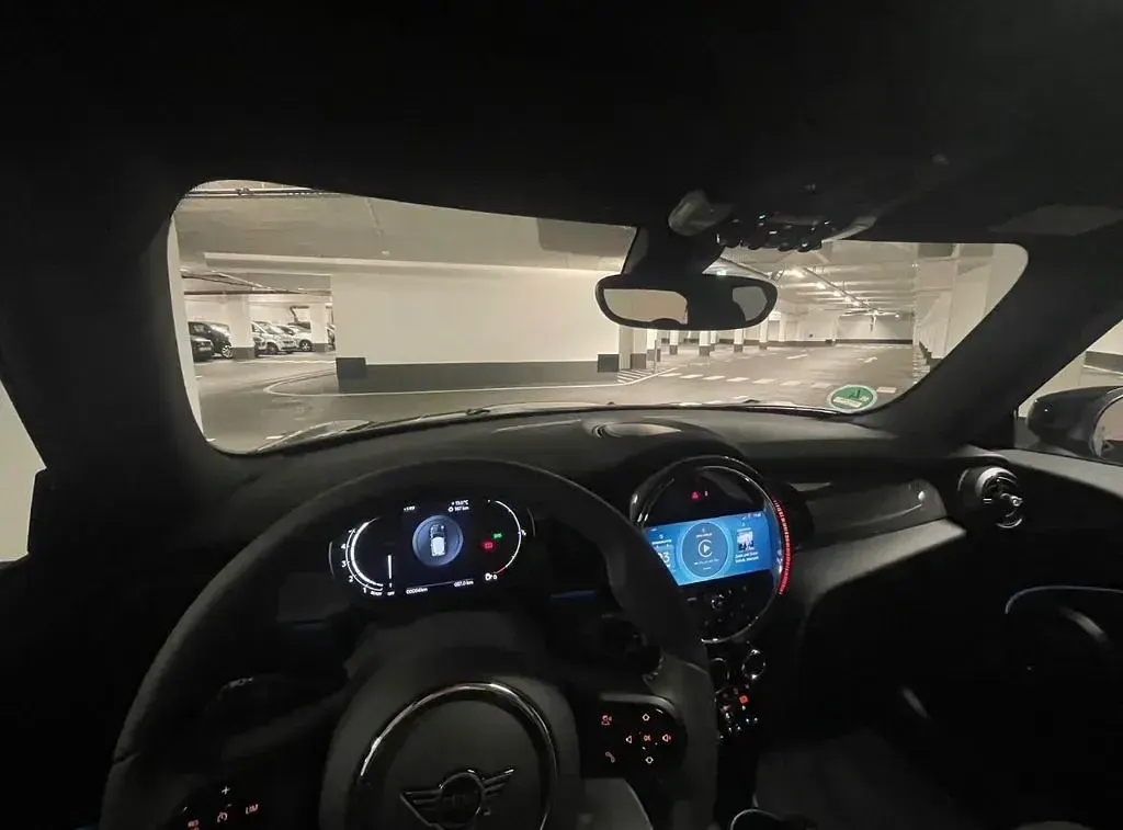 Gebraucht Mini John Cooper Works 136 PS (100 kW) 2023 Grün Kleinwagen