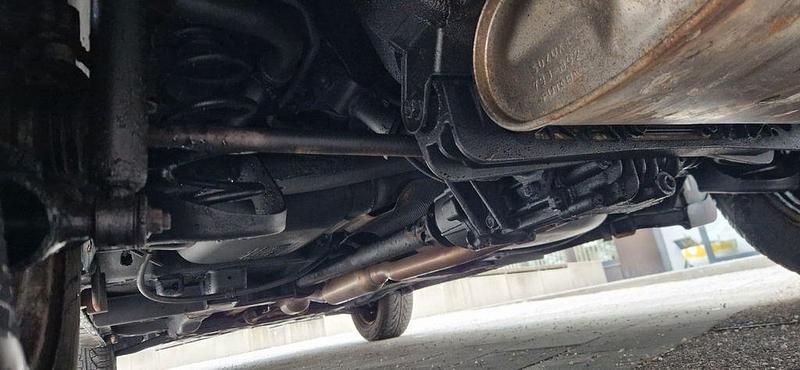 Gebraucht Suzuki SX4 120 PS (88 kW) 2012 Weiß Limousine