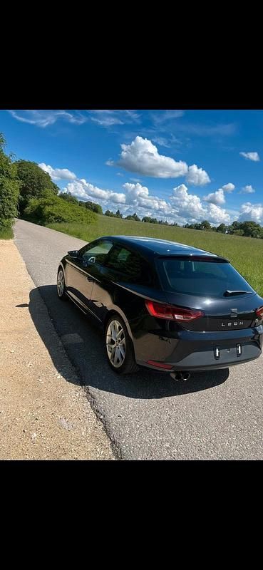 Usata Seat Leon FR 140 CV (102 kW) 2013 Nero Coupé