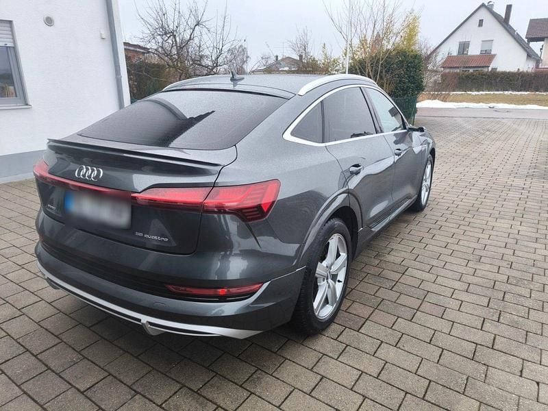 Gebraucht Audi e-tron S-Line 300 kW (408 PS) 2020 Grau SUV
