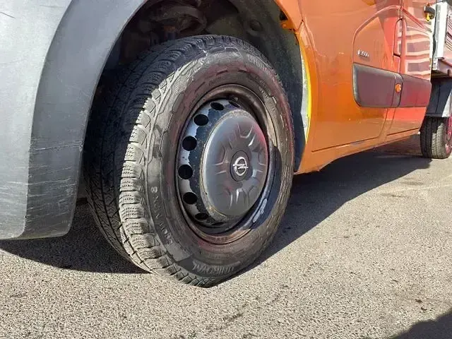 Gebraucht Opel Movano 131 PS (96 kW) 2019 Mandarin orange Van / Kleinbus