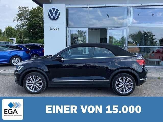 Schwarz metallic Gebraucht 2021 VW T-Roc Style SUV | 26.740 € (Teuer) - Bild 1/4