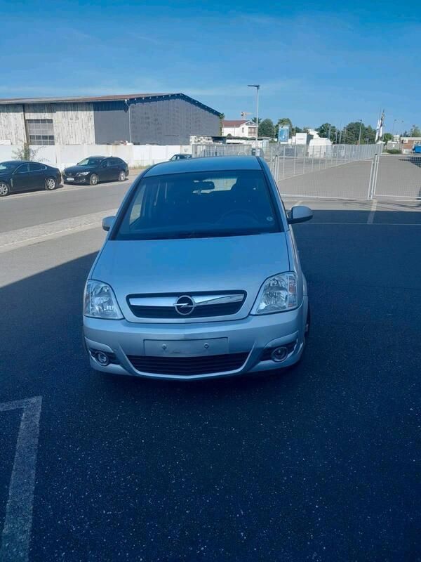Blau Gebraucht 2006 Opel Meriva Van / Kleinbus | 1.500 € (Superpreis) - Bild 1/4