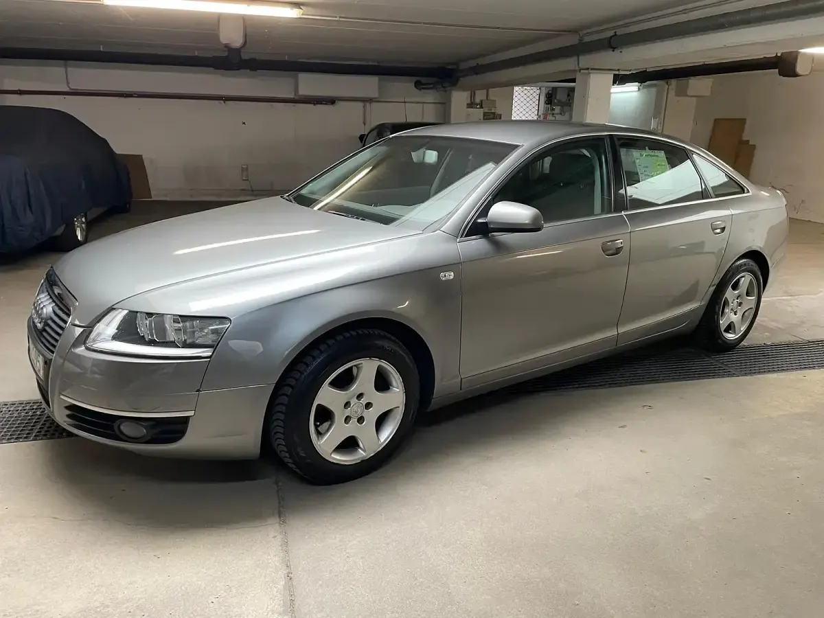 Usata Audi A6 170 CV (125 kW) 2004 Marrone Berlina