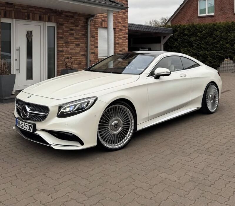 Weiß Gebraucht 2015 Mercedes S65 AMG AMG Coupé | 209.900 € - Bild 1/4