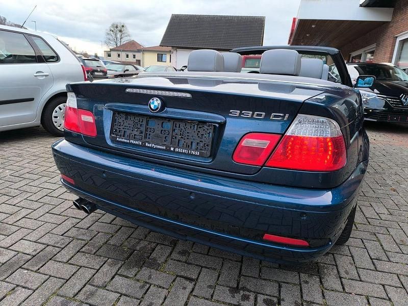 Gebraucht BMW 330 Cabriolet Performance 231 PS (169 kW) 2005 Blau Cabrio