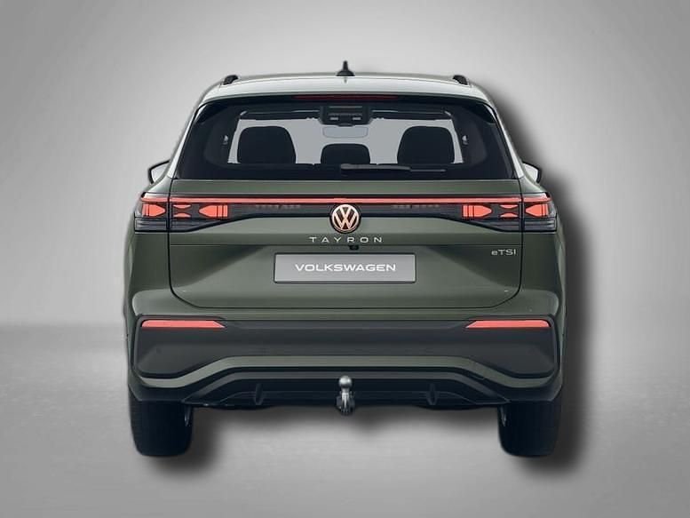 Gebraucht VW Tayron 150 PS (110 kW) 2024 Cipressinogrün metallic SUV